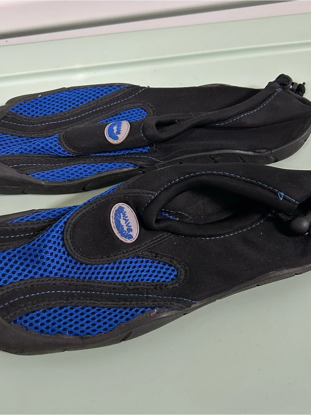 Wave Men's Blue & Black Water Shoes